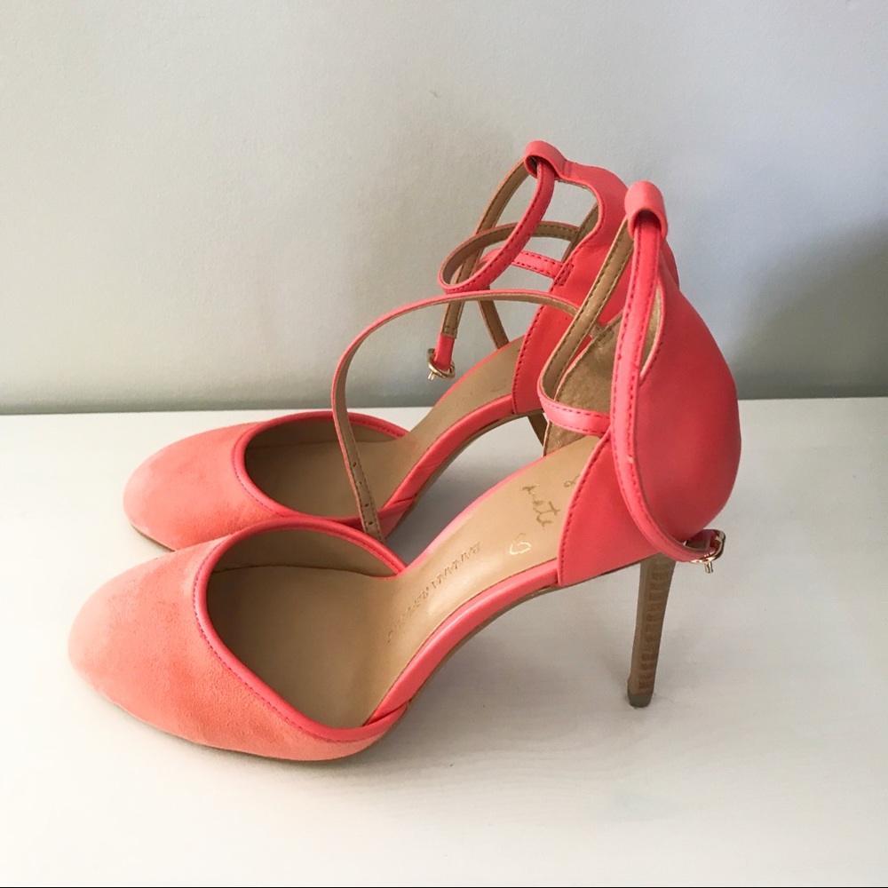 Banana Republic Coral Leather Strap Heels